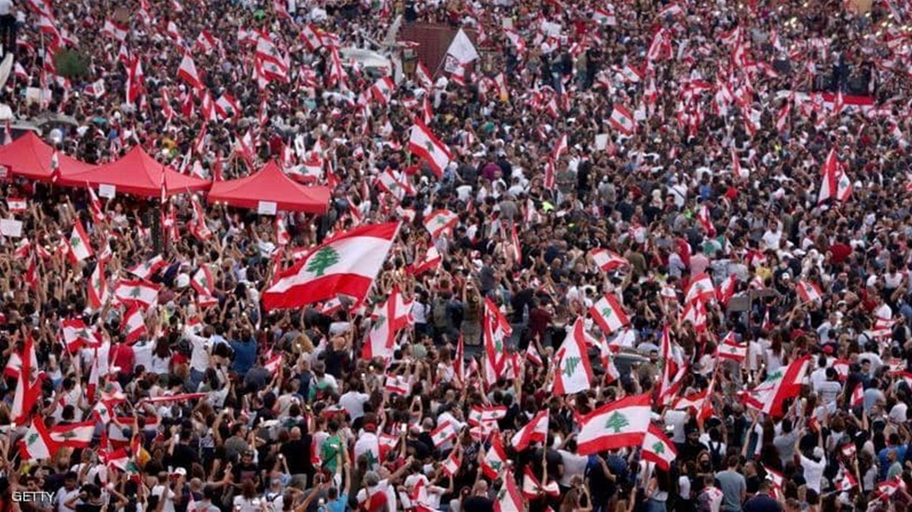 بالصور: التصعيد في الشارع اللبناني يسابق مهلة الحريري للقوى السياسية