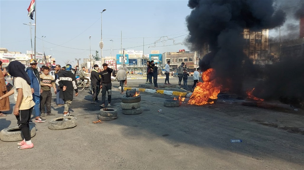 اصابات بين متظاهرين والقوات الامنية في الناصرية