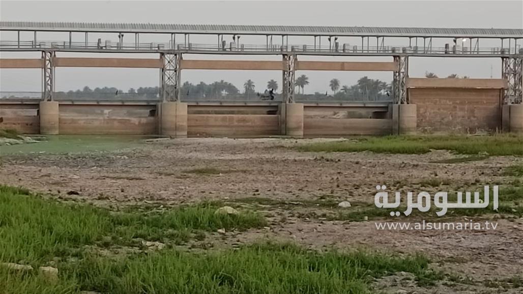 العطش يحاصر العراقيين.. خروج نهر المشخاب عن الخدمة يثير "المخاوف" بمحافظات جنوبية!