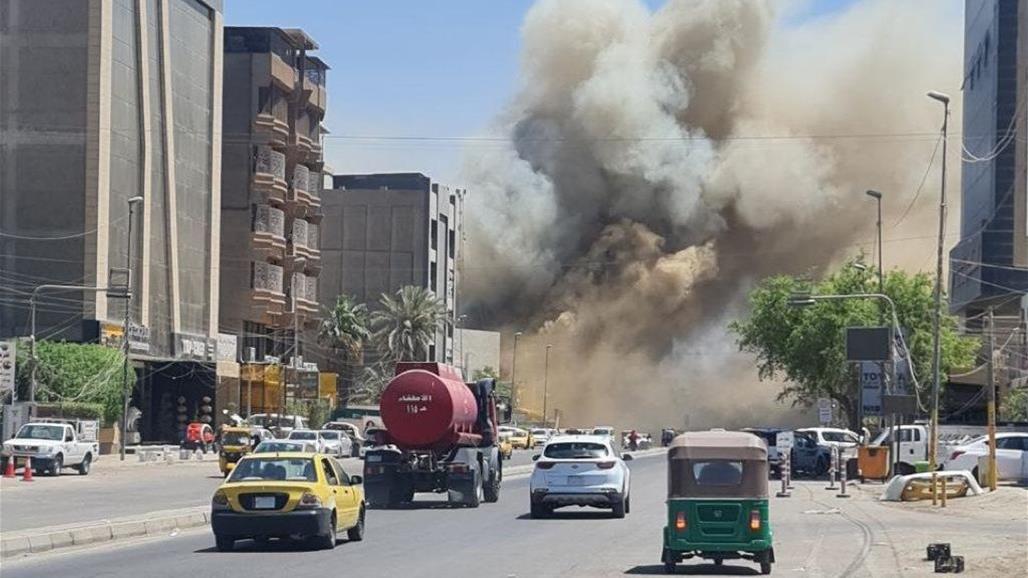 الدفاع المدني تخمد حريقا اندلع داخل مطعم في شارع فلسطين ببغداد