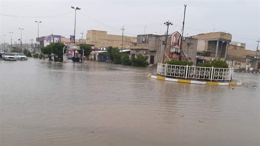 بعد غرق القرنة.. بصريون على ظهر &quot;المشحوف&quot; يحملون العيداني المسؤولية (فيديو)