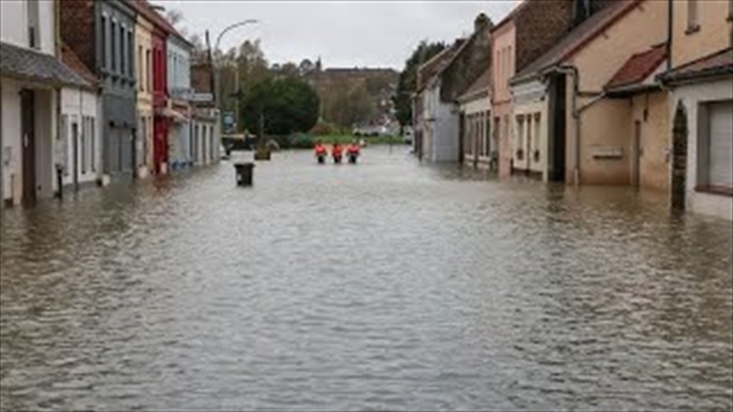 بالفيديو.. فيضانات عارمة تغرق مدينة فرنسية