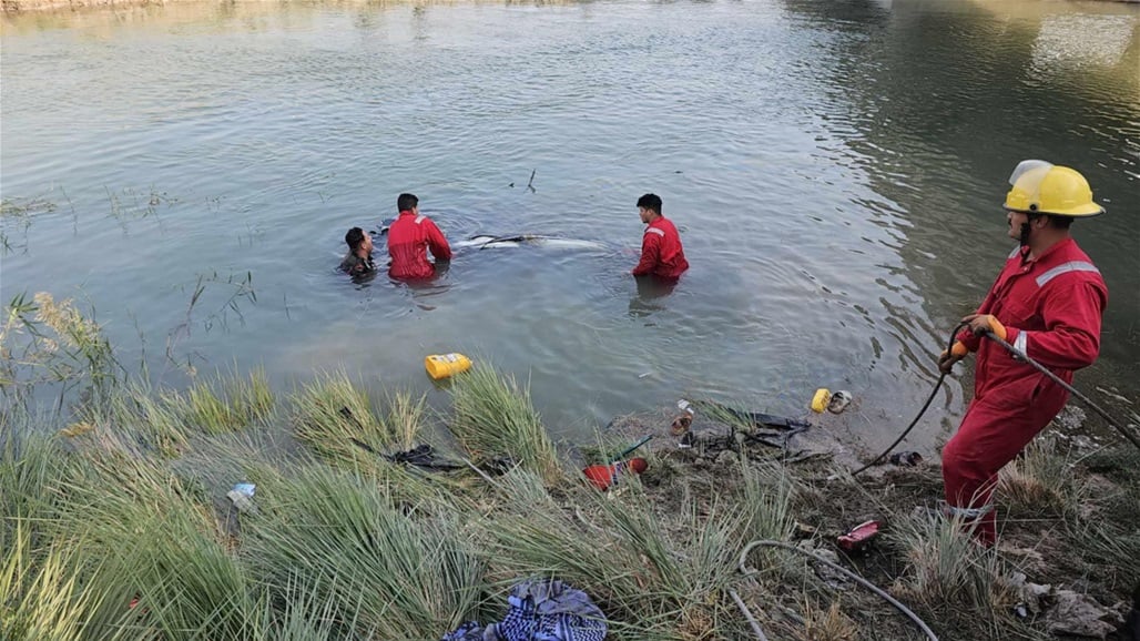 عجلة من المثنى تنقلب في نهر بالديوانية وتقتل وتصيب 4 اشخاص