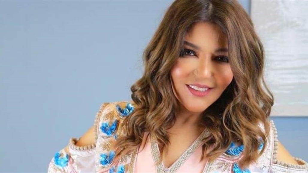 كأنها بعمر العشرين.. الفنانة سميرة سعيد تحتفل بعيد ميلادها الـ67 (صور)