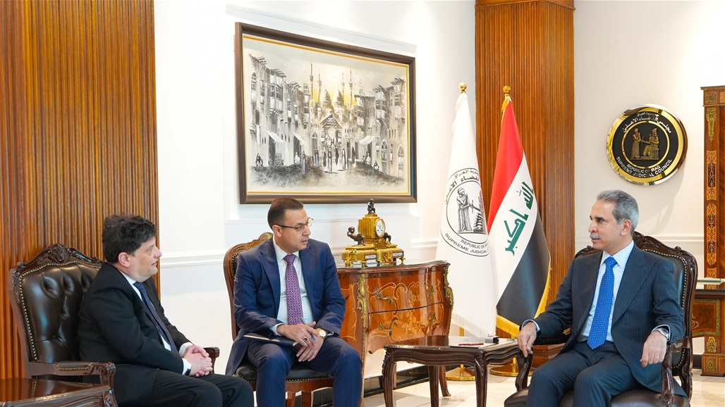 العراق وفرنسا يبحثان الجهود المشتركة للقضاء على العصابات الإرهابية