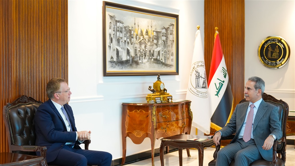 زيدان والسفير الفرنسي على طاولة واحدة لبحث عدة ملفات