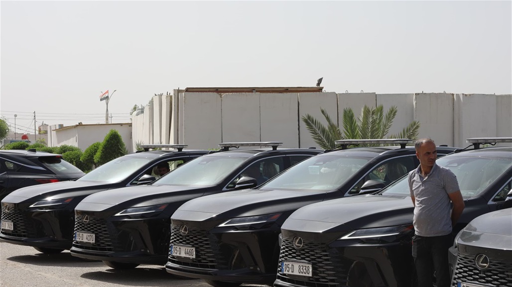 وزير الداخلية يجهز دوريات الطريق السريع بعجلات لكزز 2025 