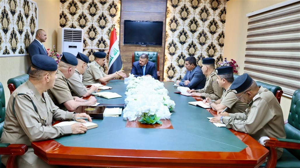 وزير الداخلية يوجه بالعمل على ترقيم جميع عجلات الوزارة 