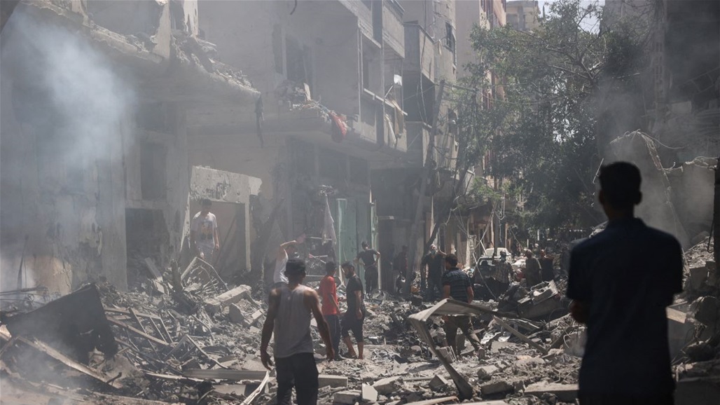 غارة إسرائيلية تودي بحياة 14 فلسطينياً بينهم نساء وأطفال شمال غزة