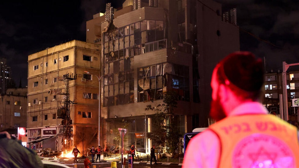 وسائل اعلامية: الصواريخ الإيرانية استهدفت قواعد رامات ديفيد وبلماخيم ونفاطيم الجوية الاسرائيلية