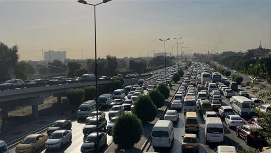دوام رسمي وشوارع بغداد خالية من الازدحامات.. ماذا يجري؟