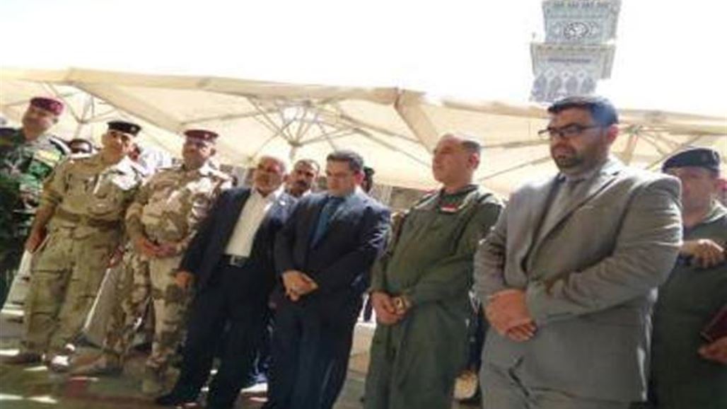 وزير الدفاع يسلم ممثل السيستاني رسالة يطلب فيها دعم القوات المسلحة