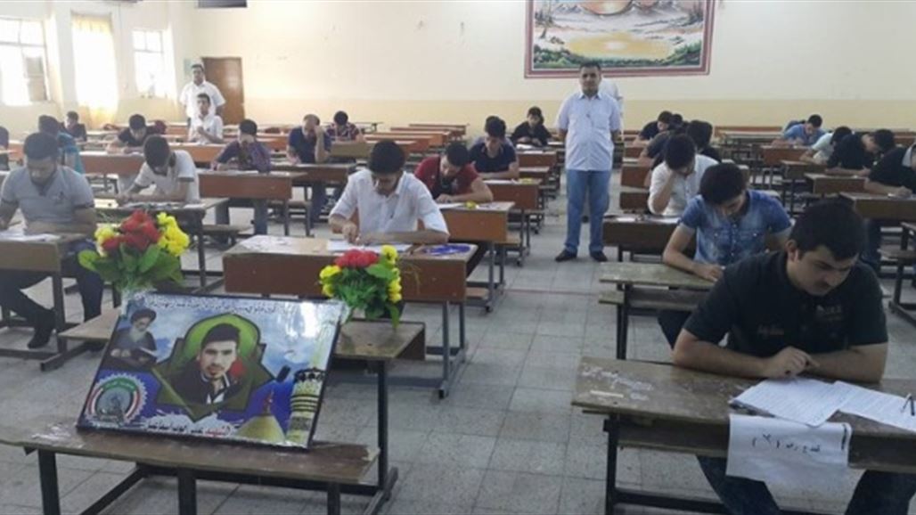 طلاب في كركوك يؤدون الامتحانات برفقة زميل لهم قتله "داعش"