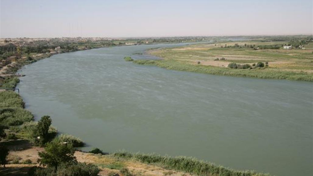 وزير الموارد المائية: الموجة الفيضانية على مشارف بغداد