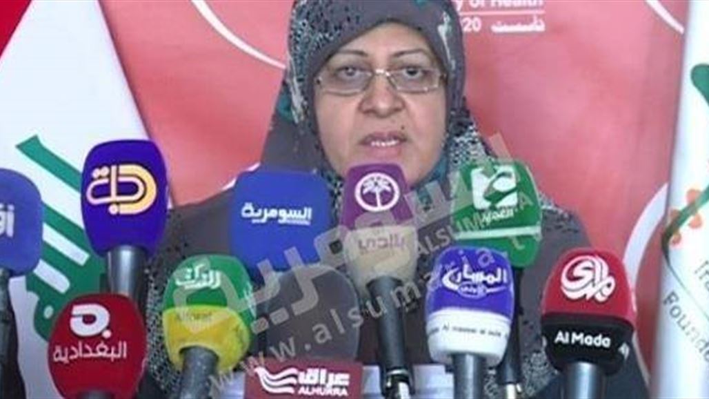 بالوثائق.. نائب يطالب بمنع سفر وزير الصحة السابقة